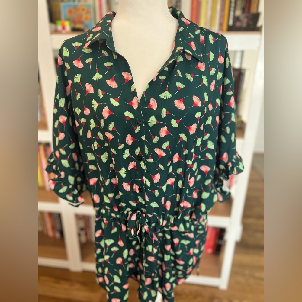 Eloquii Flower Blouse XL Beautiful Silky Green Cinch Waist Size 18